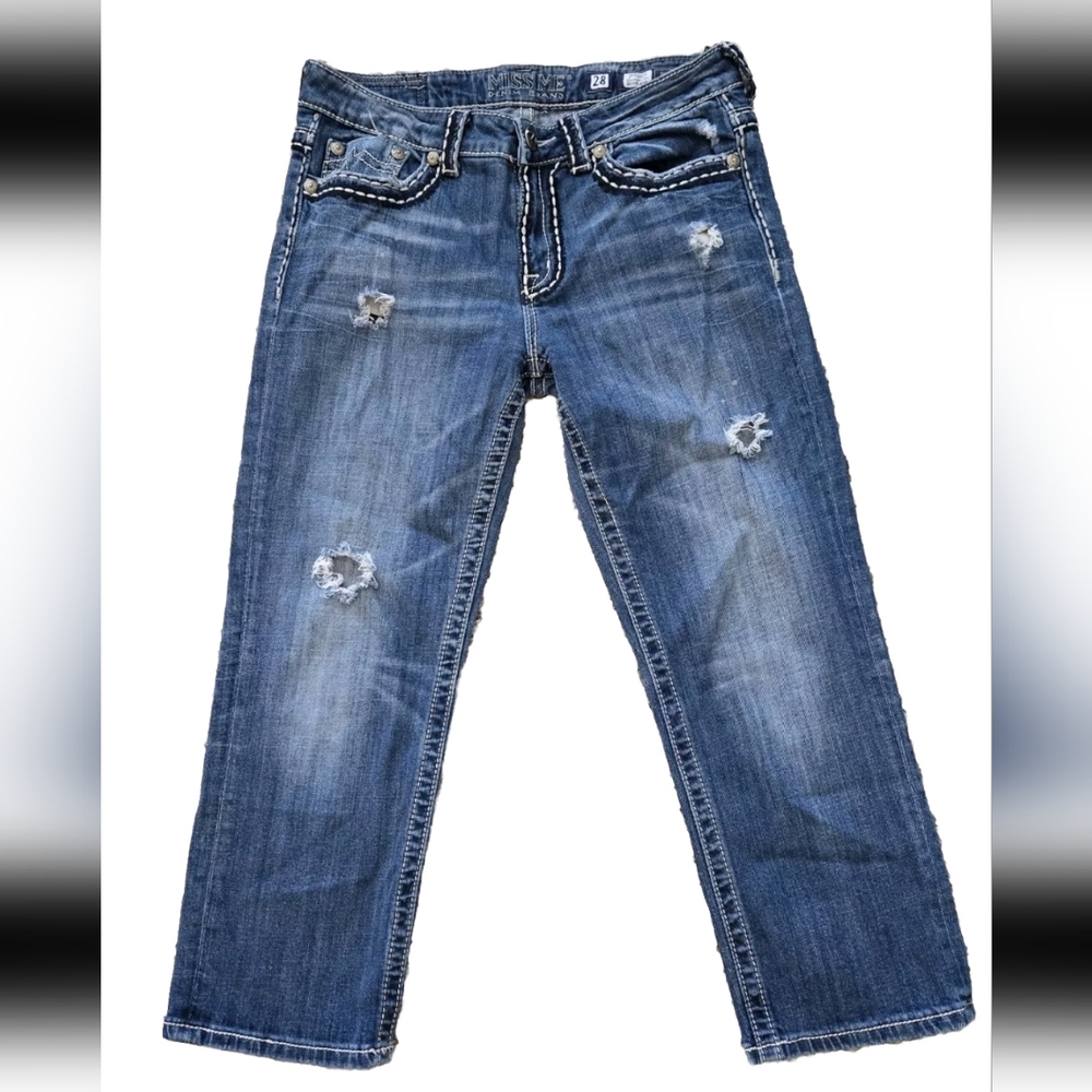 Miss Me Boyfriend Crop Embroidered Pockets Thick Stitch Distressed Jeans Sz 28